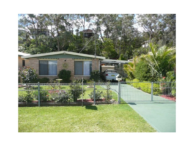 51 Commonwealth Avenue, Burrill Lake NSW 2539
