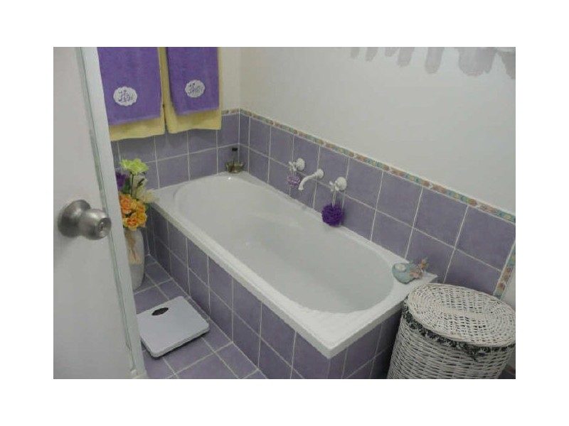 51 Commonwealth Avenue, Burrill Lake NSW 2539
