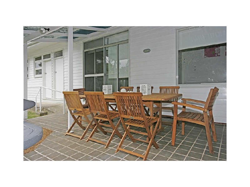 1 Davies St, Mollymook NSW 2539