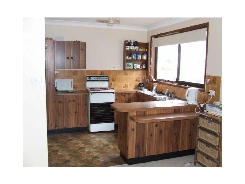 7 South Pacific Crescent, Ulladulla NSW 2539