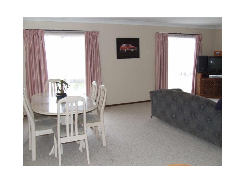 7 South Pacific Crescent, Ulladulla NSW 2539