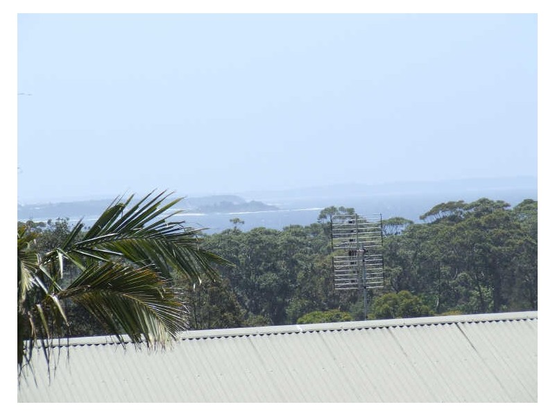30 Scorpio Grove, Narrawallee NSW 2539
