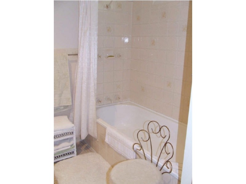 82B Little Valley Way, Milton NSW 2538