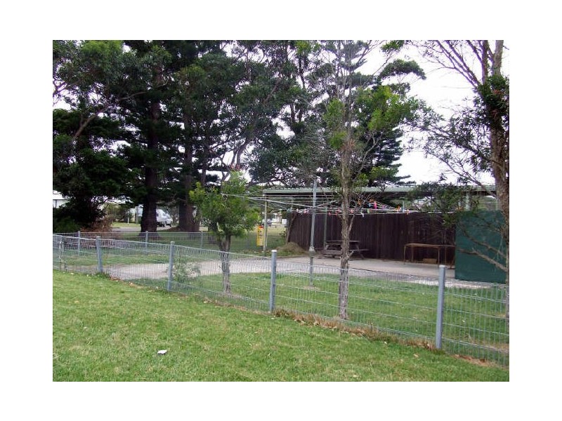 25 McDonald Parade, Burrill Lake NSW 2539