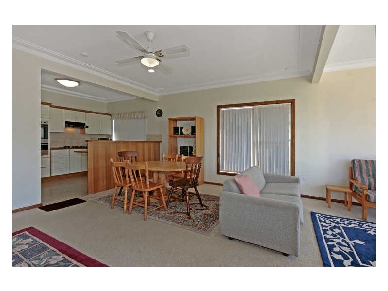 71 Mitchell Parade, Mollymook NSW 2539