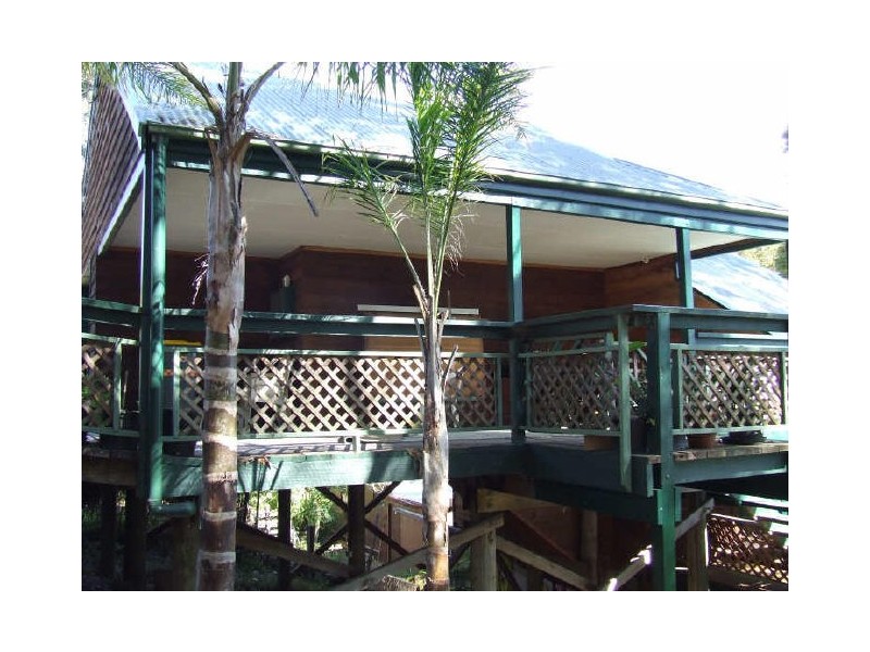 104 Canberra Crescent, Burrill Lake NSW 2539