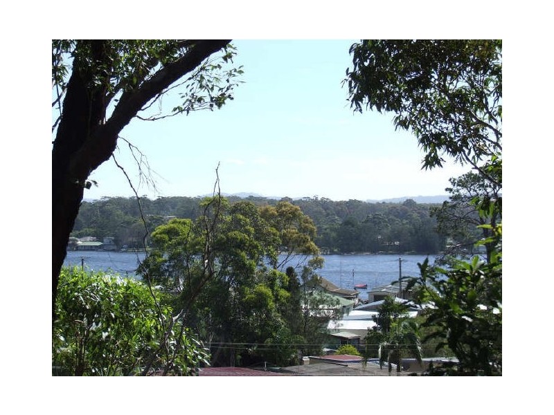 104 Canberra Crescent, Burrill Lake NSW 2539