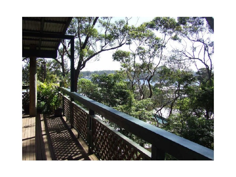 104 Canberra Crescent, Burrill Lake NSW 2539