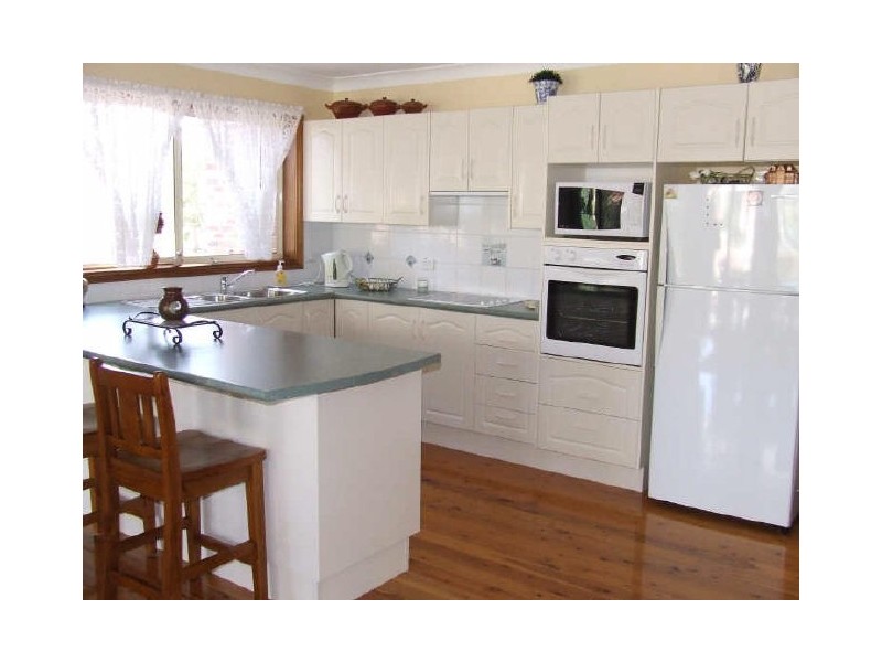 14 Capricorn Avenue, Narrawallee NSW 2539