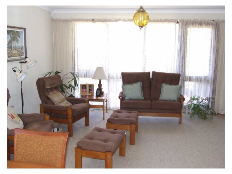 37 Clyde Street, Mollymook NSW 2539