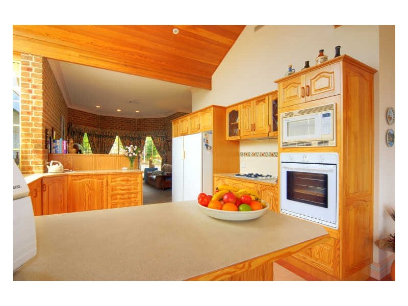 12 Shipton Crescent, Mollymook NSW 2539