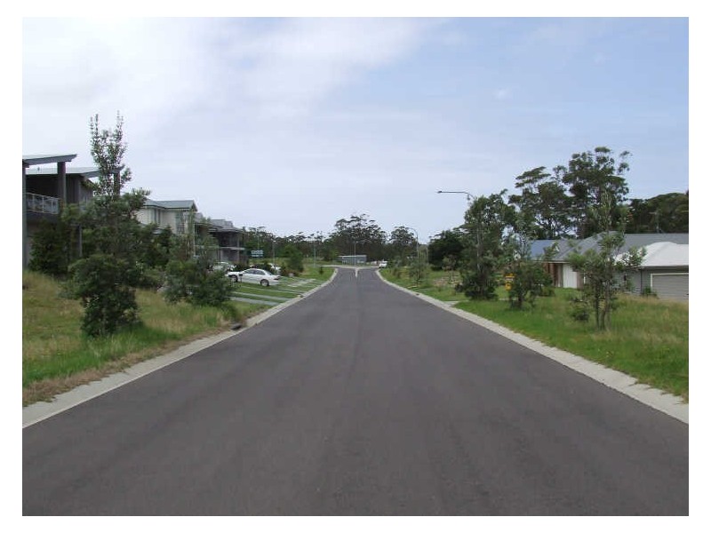 18 Wuru Drive, Burrill Lake NSW 2539