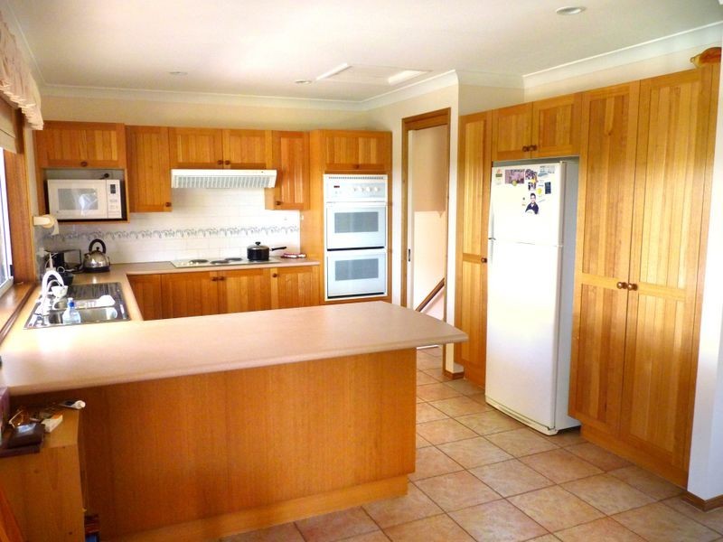 30 Seaspray Street, Narrawallee NSW 2539