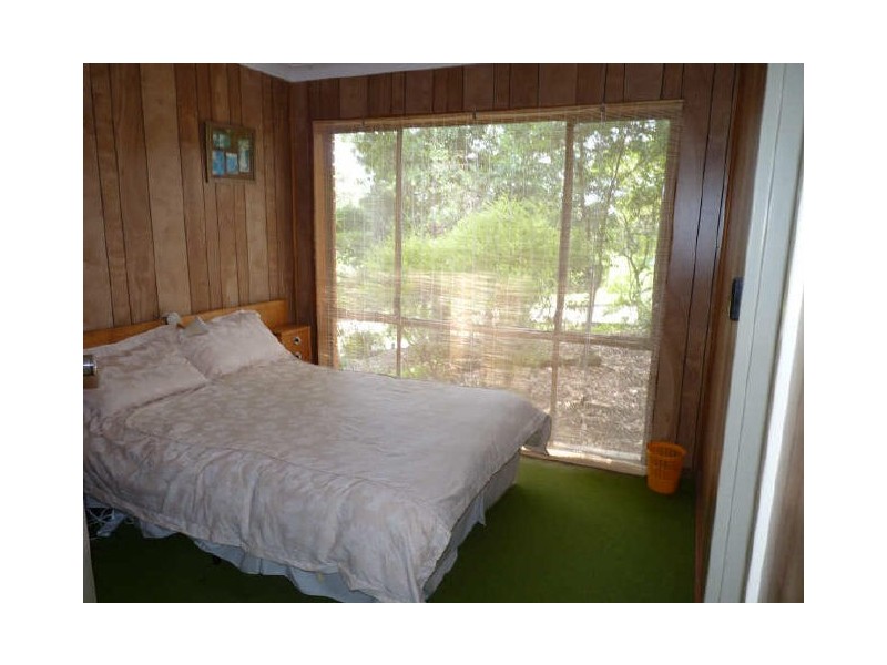 26 Jones Avenue, Mollymook NSW 2539