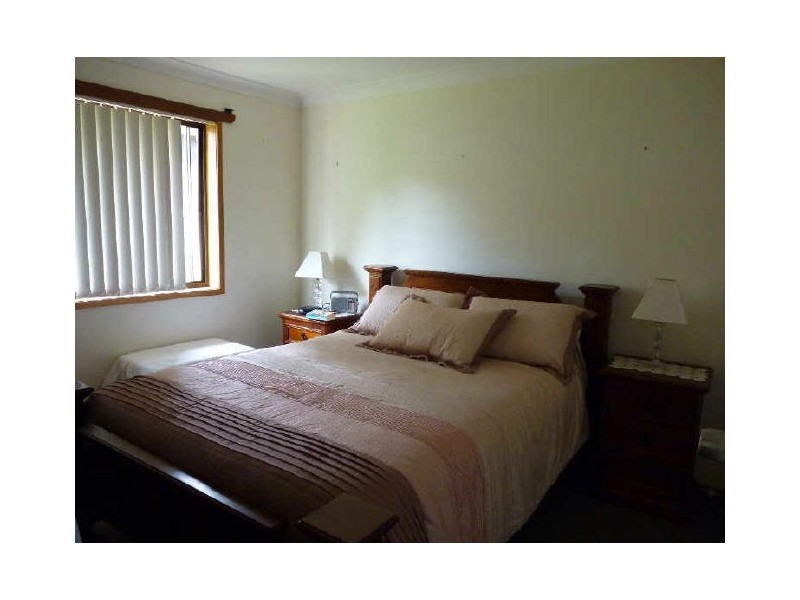 2 Carnelian Close, Ulladulla NSW 2539