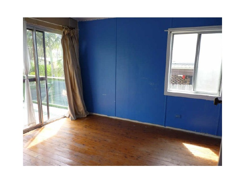 60 Wallaroy Drive, Burrill Lake NSW 2539