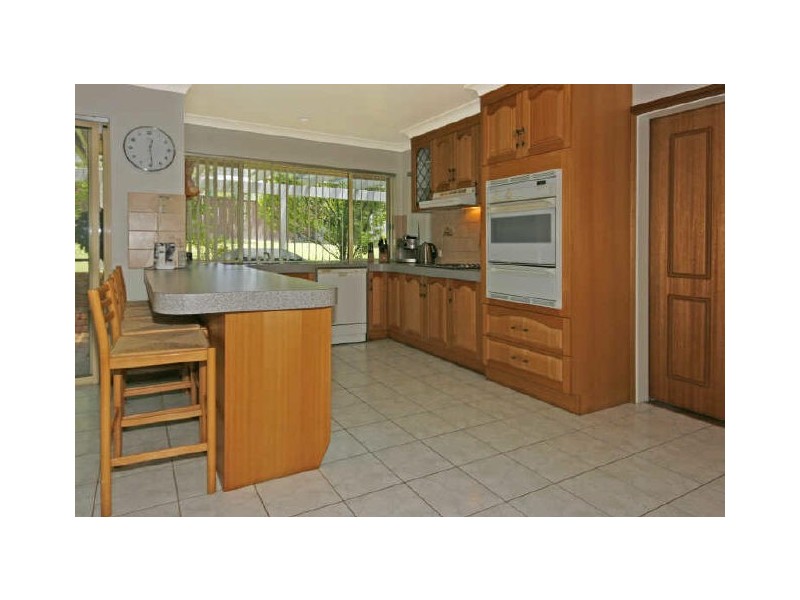 11 Booth Avenue, Narrawallee NSW 2539