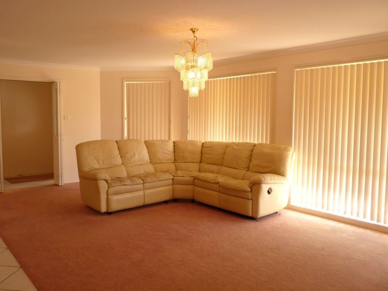 44 Golden Wattle Drive, Ulladulla NSW 2539