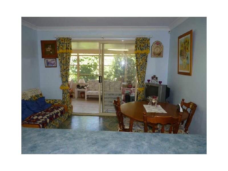 2/1 Combe Drive, Mollymook NSW 2539