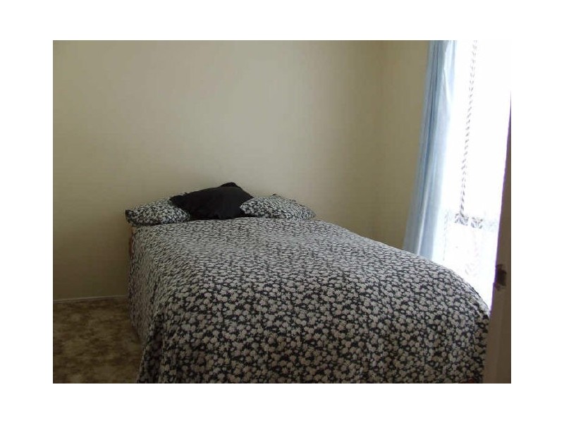 33 Cornfield Parade, Fishermans Paradise NSW 2539