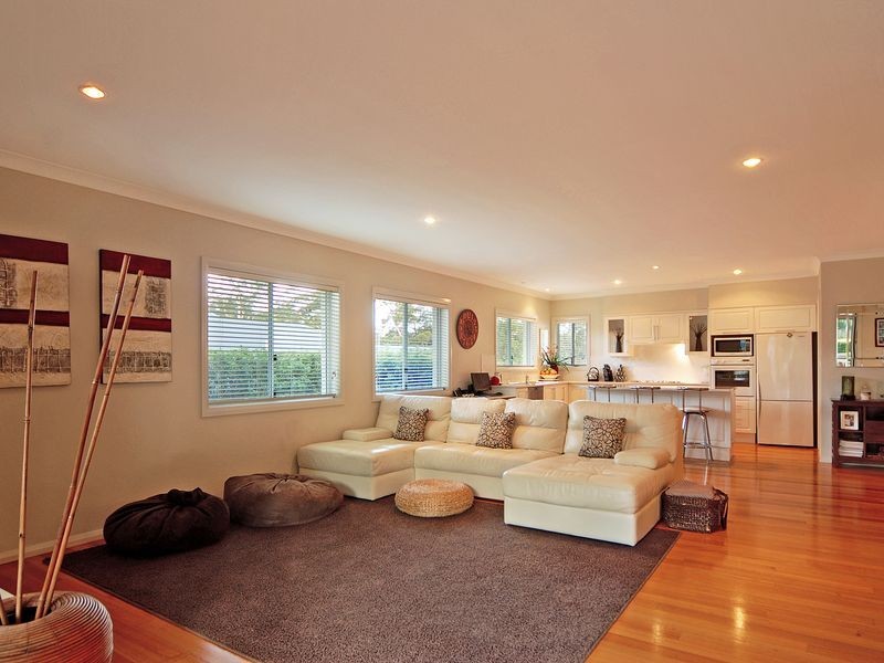 10 Yarrawonga Drive, Mollymook NSW 2539