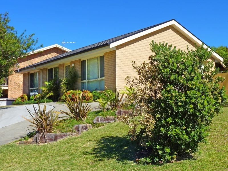 14 Leigh Crescent, Ulladulla NSW 2539