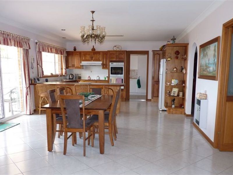 1 Rennies Beach Close, Ulladulla NSW 2539