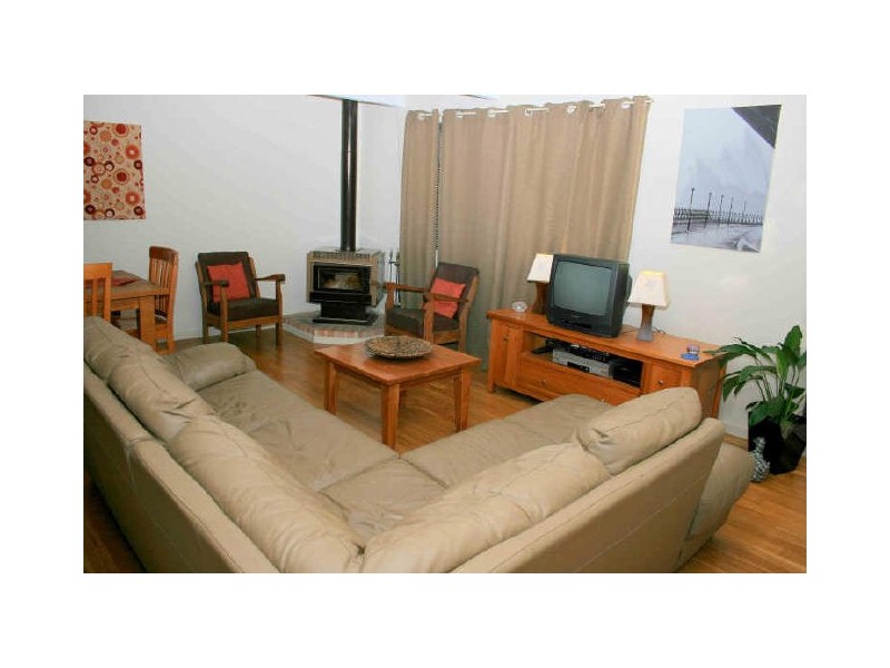 214 Princes Highway, Milton NSW 2538