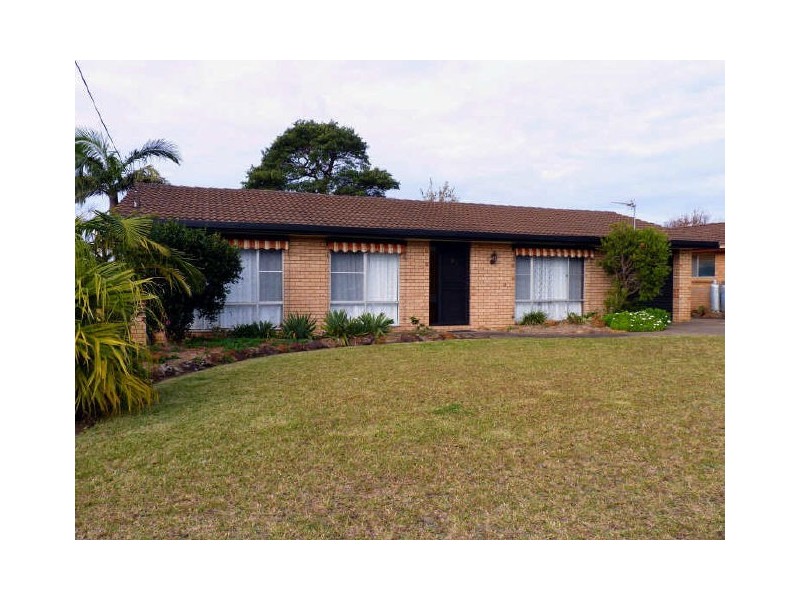 42 Leigh Crescent, Ulladulla NSW 2539