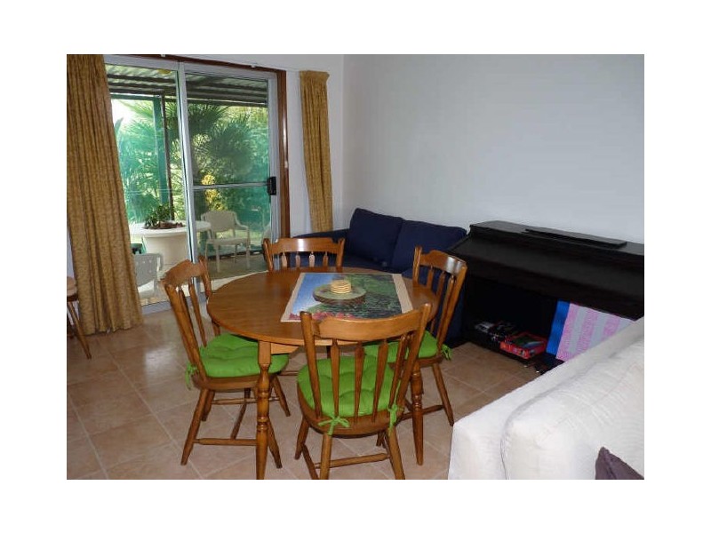 42 Leigh Crescent, Ulladulla NSW 2539