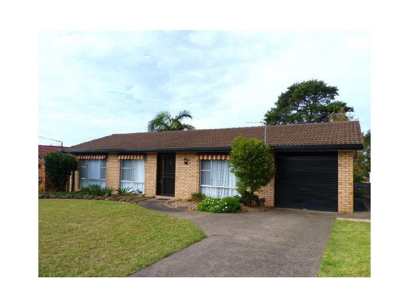 42 Leigh Crescent, Ulladulla NSW 2539