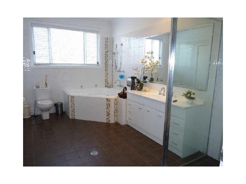 30 Mison Circuit, Mollymook NSW 2539