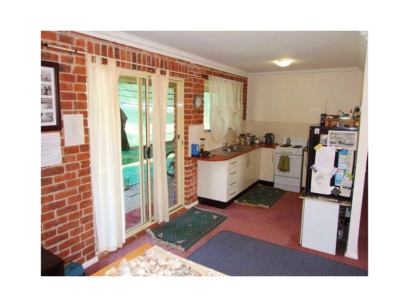 9 Bonnie Troon Close, Dolphin Point NSW 2539
