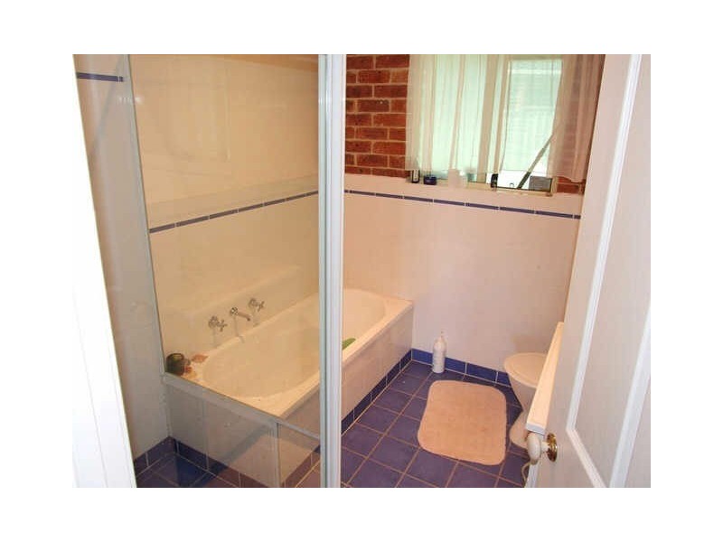 9 Bonnie Troon Close, Dolphin Point NSW 2539