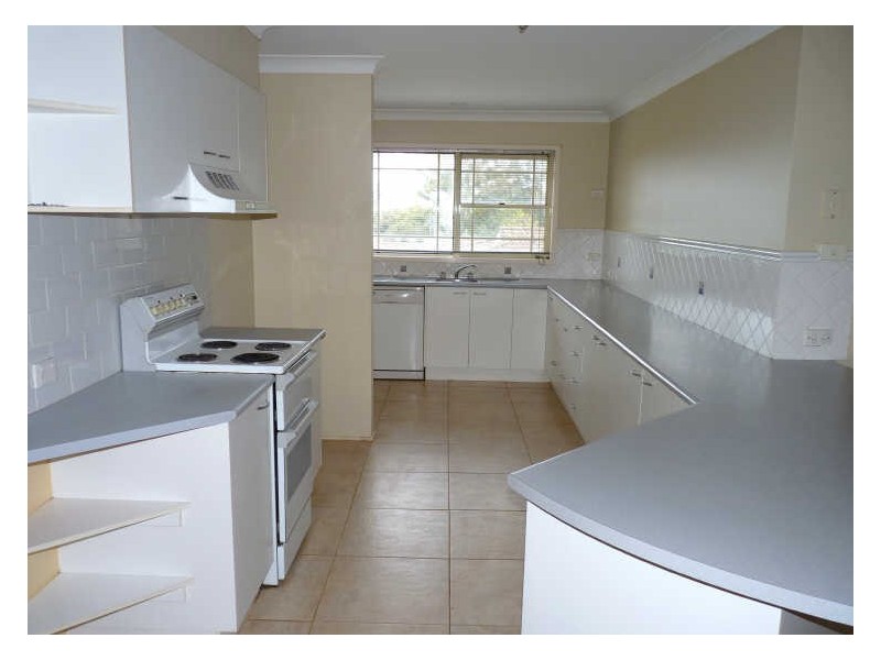 5 Valley Drive, Mollymook NSW 2539