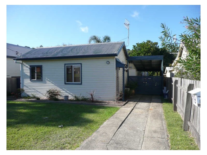 19 Federal Avenue, Burrill Lake NSW 2539