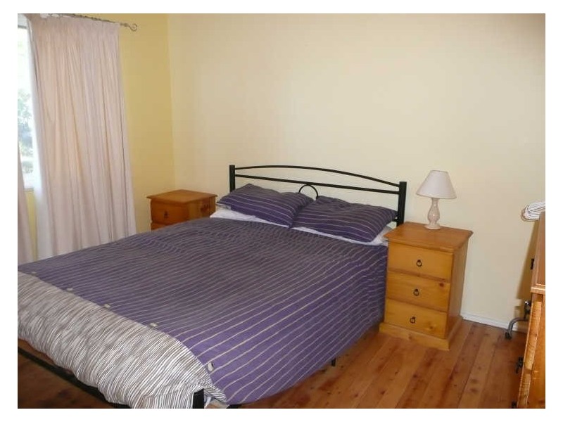 2/9 Donlan Road, Mollymook NSW 2539