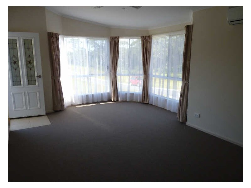 300 Kings Point Drive, Ulladulla NSW 2539