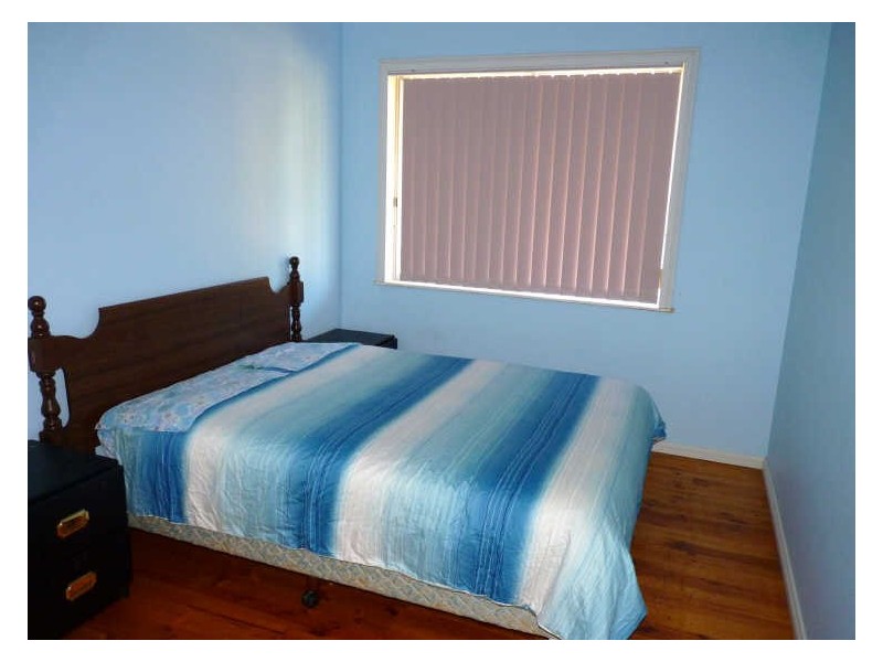 39 Princes Highway, Lake Tabourie NSW 2539