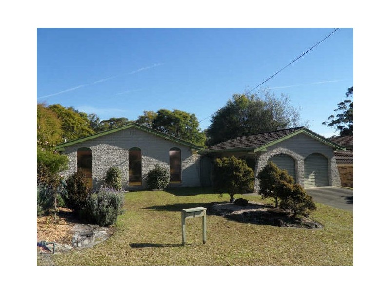 1 Hilltop Crescent, Mollymook NSW 2539