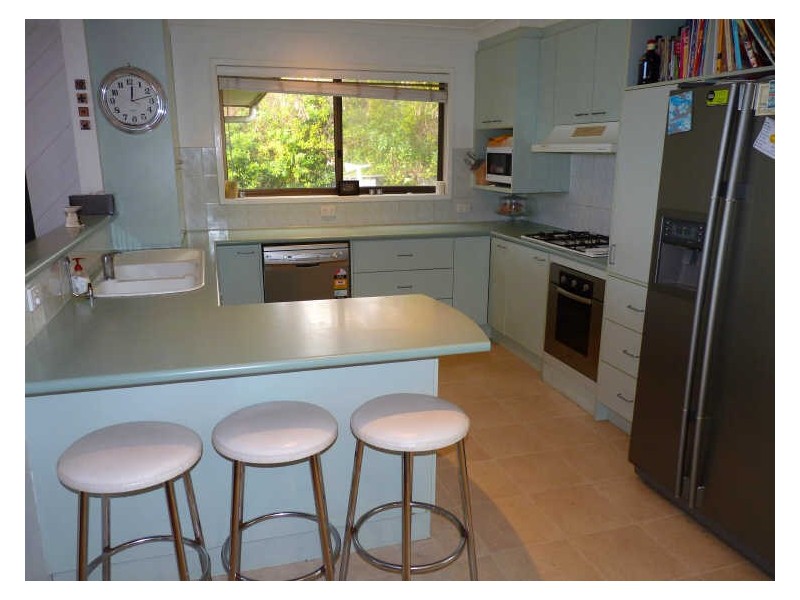 30 Boag Street, Mollymook NSW 2539