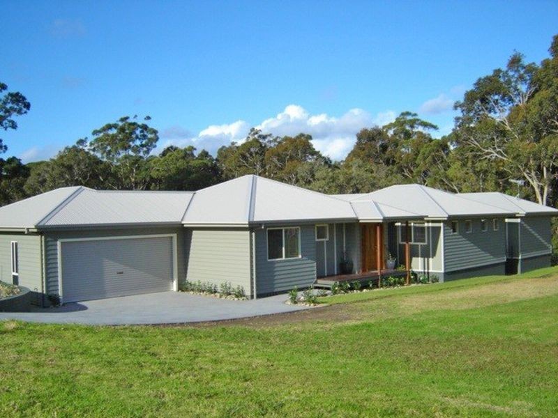 13 Wuru Drive, Burrill Lake NSW 2539