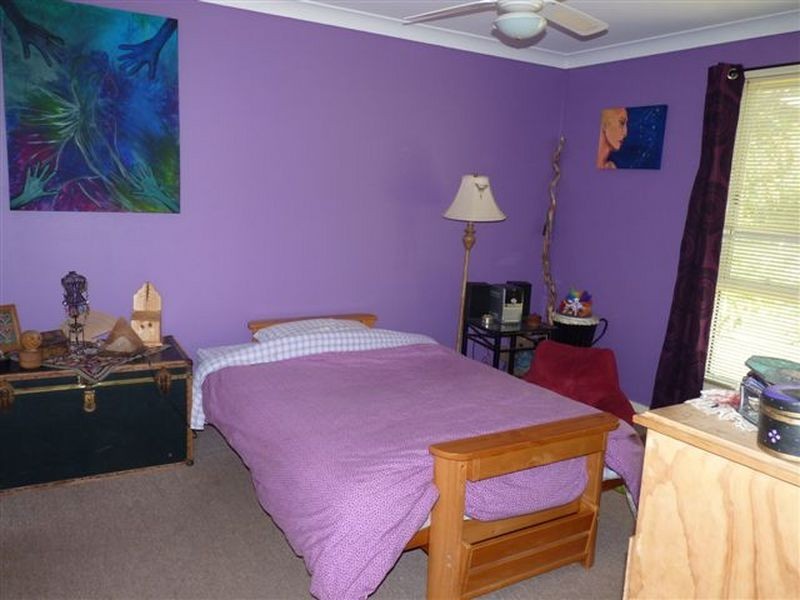 18 Cornfield Parade, Fishermans Paradise NSW 2539