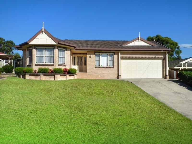 33 Leo Drive, Narrawallee NSW 2539