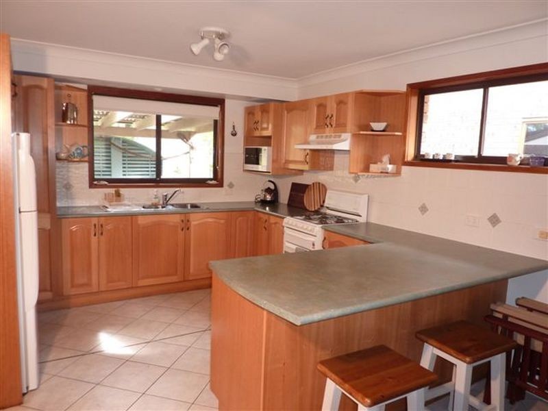 7 Turner Street, Mollymook NSW 2539