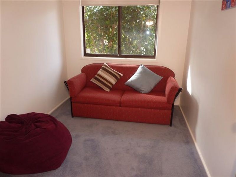 7 Turner Street, Mollymook NSW 2539