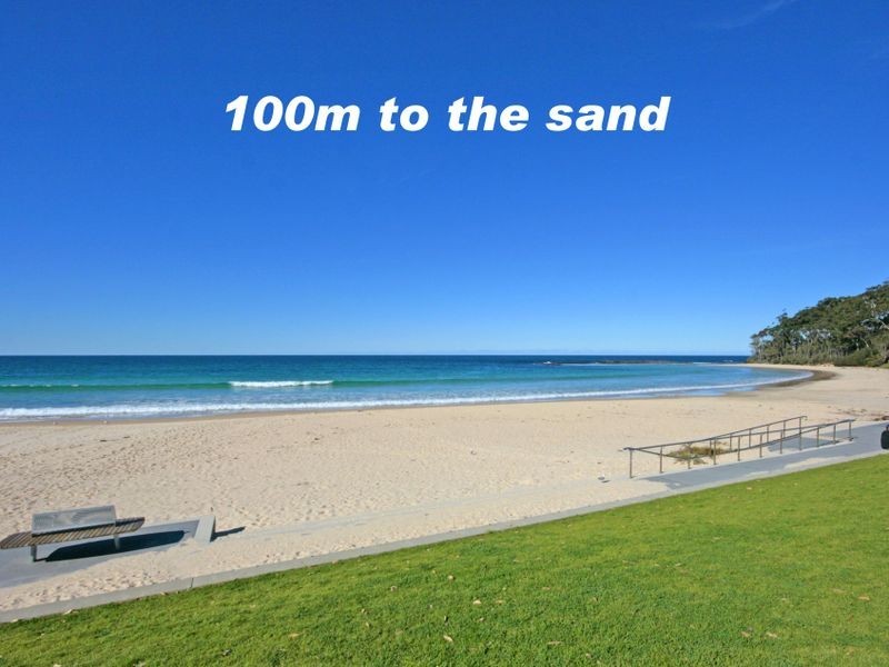 68 Ocean Street, Mollymook NSW 2539