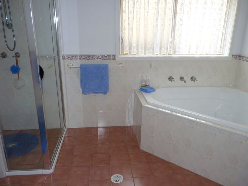 3 Taurus Spur, Narrawallee NSW 2539