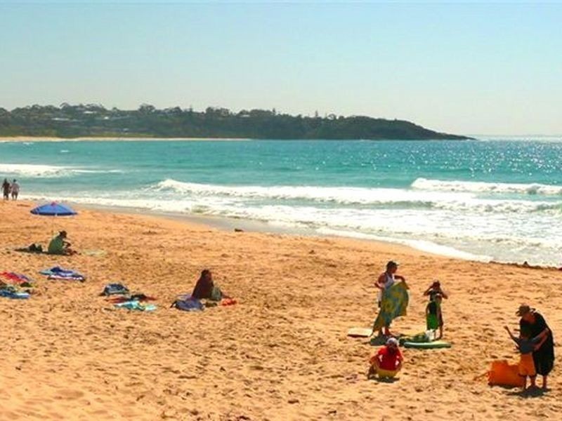 1 Golf Avenue, Mollymook NSW 2539