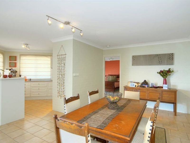 1 Golf Avenue, Mollymook NSW 2539